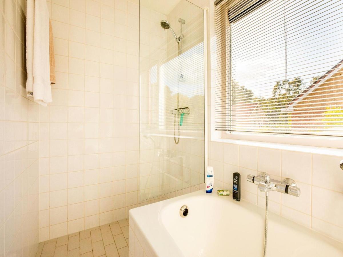 Comfy Holiday Home In Hoorn With French Balcony מראה חיצוני תמונה